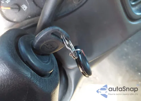 2006 Chevrolet Silverado 1500 Lt1 from USA, damaged, VIN 2GCEK13T761214671